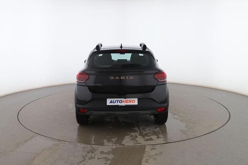 Usado Dacia Sandero Extreme 90 CV (66 kW) 2023 Negro Utilitario