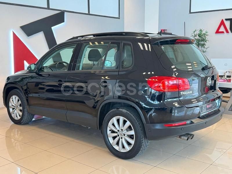 Usado VW Tiguan Advance 150 CV (110 kW) 2016 Negro SUV