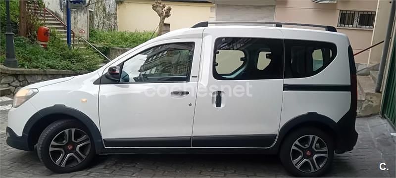 Blanco Usado 2019 Dacia Dokker Essentiel Monovolumen | 15.500 € - Imagen 1/4