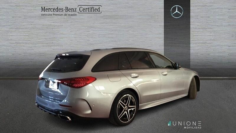 Usado Mercedes C220 200 CV (147 kW) 2025 Azul Familiar