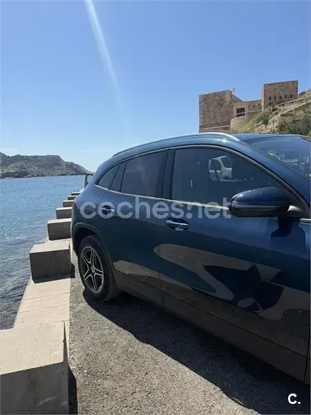 Usado Mercedes GLA200 136 CV (100 kW) 2019 Azul SUV