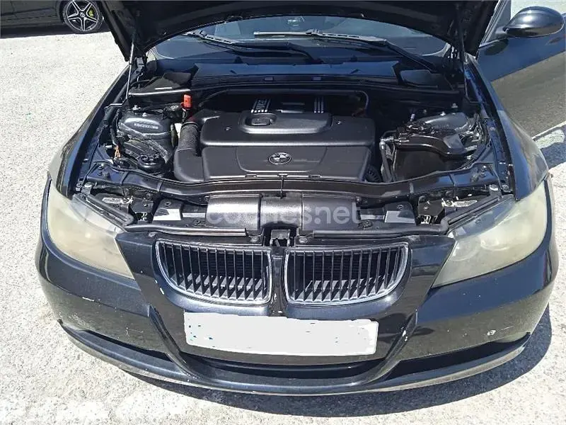 Occasion BMW 320 Gran Turismo 184 ch (135 kW) 2013 Noir Berline