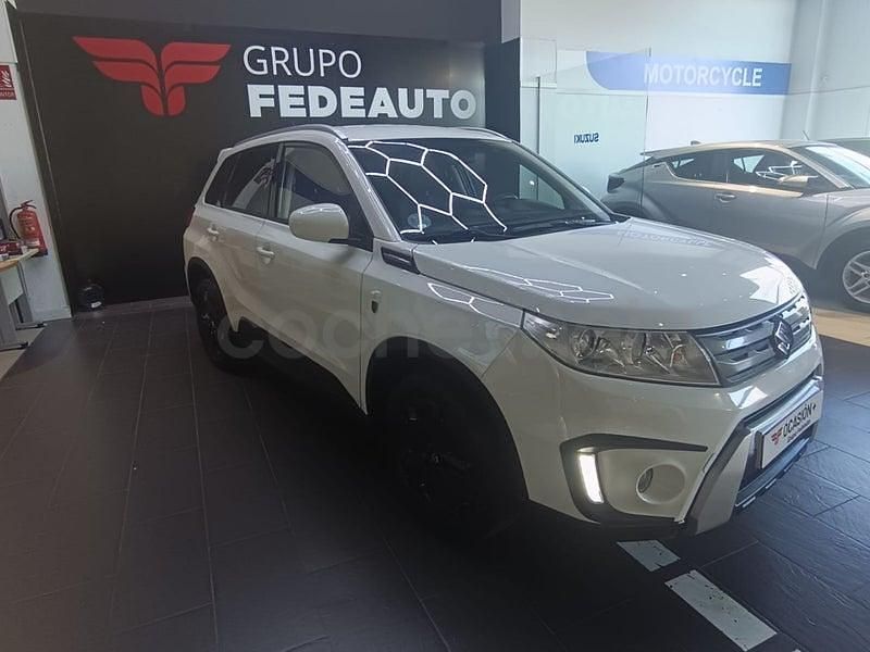 Usado Suzuki Vitara 120 CV (88 kW) 2017 Blanco SUV