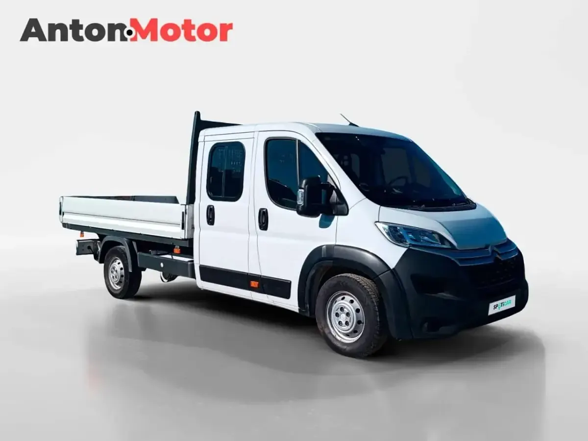 Usado Citroën Jumper 140 CV (102 kW) 2022 Blanco Monovolumen