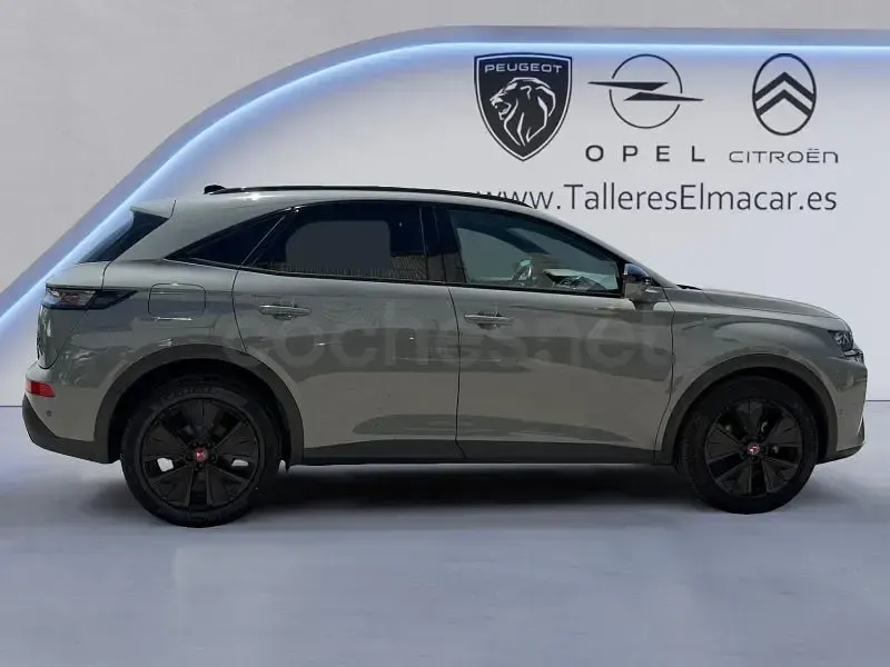 Usado DS Automobiles DS7 Crossback Performance Line Plus 130 CV (95 kW) 2023 Gris / plata SUV
