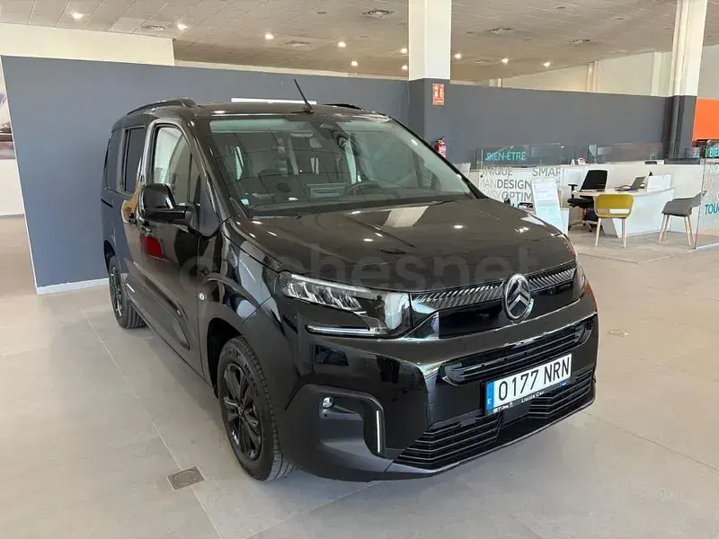 Nuevo Citroën Berlingo 100 CV (73 kW) 2026 Negro Monovolumen
