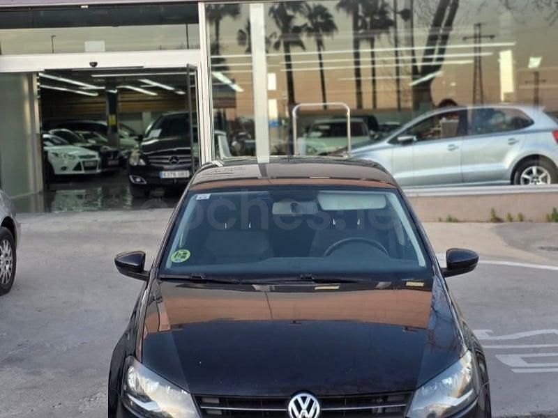 Usado VW Polo Advance 75 CV (55 kW) 2009 Negro Utilitario