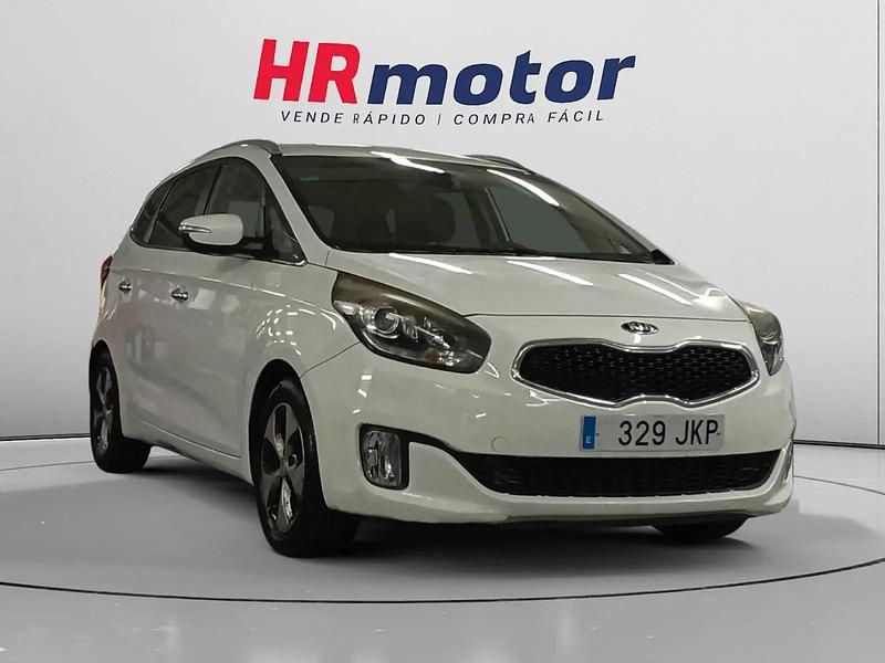 Blanco Usado 2015 Kia Carens Monovolumen | 11.000 € (Precio justo) - Imagen 1/4