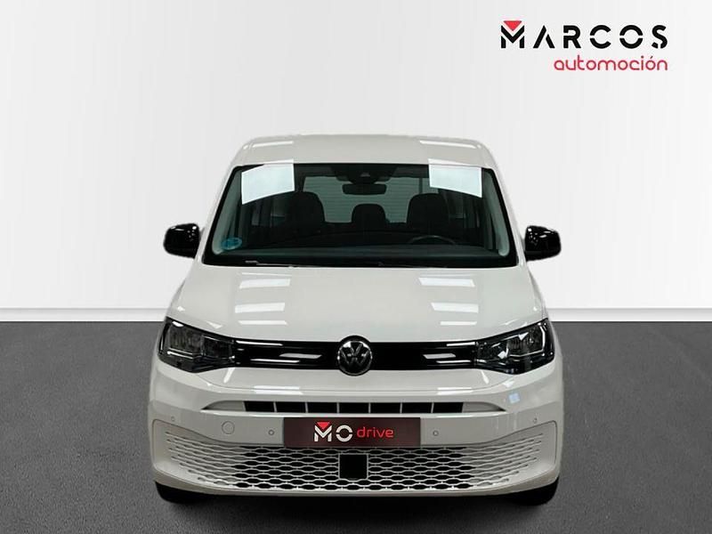 Usado VW Caddy Maxi 122 CV (89 kW) 2024 Blanco Monovolumen