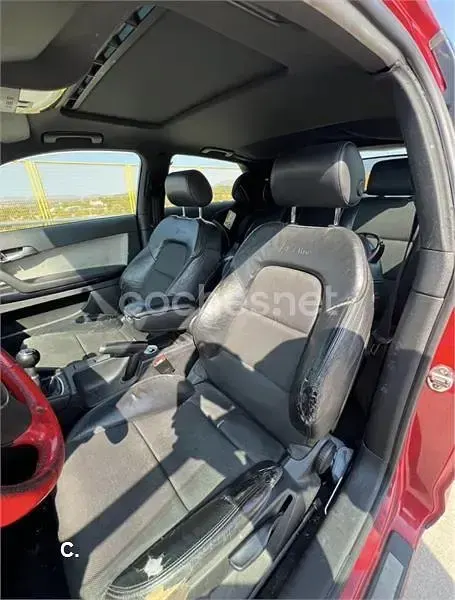 Usado Audi A3 Ambition 140 CV (102 kW) 2005 Rojo Utilitario