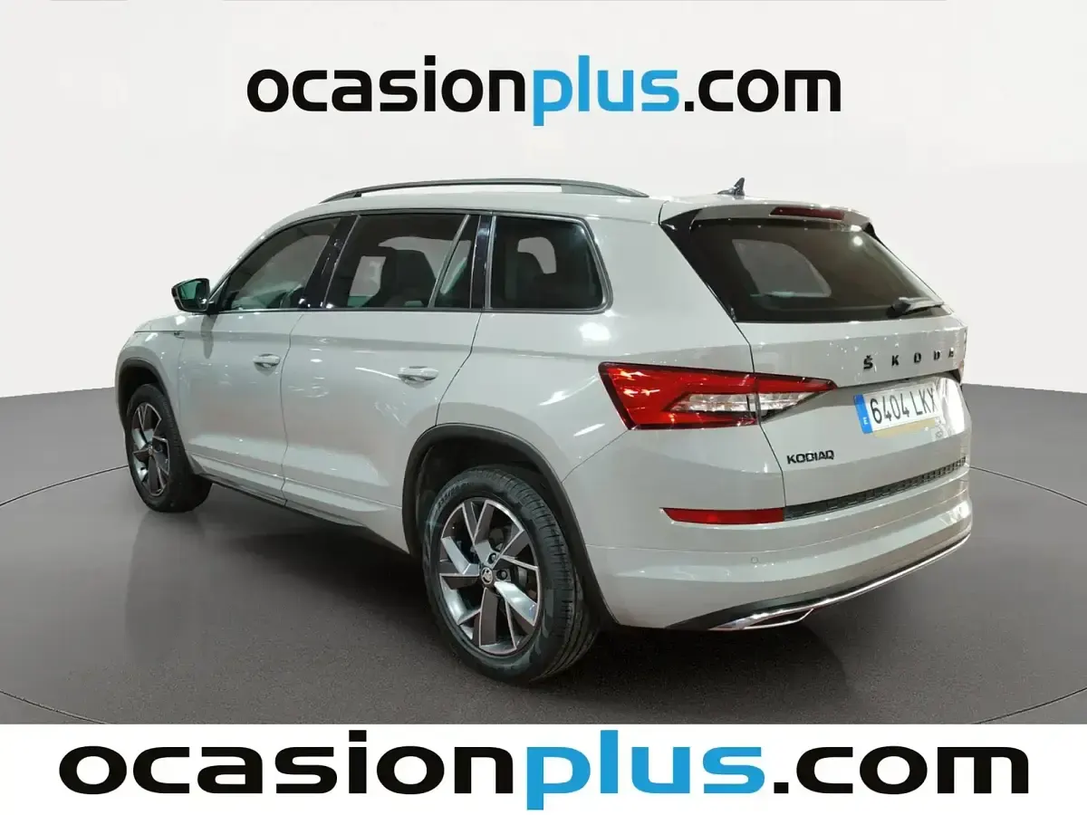 Usado Skoda Kodiaq SportLine 150 CV (110 kW) 2020 Gris SUV