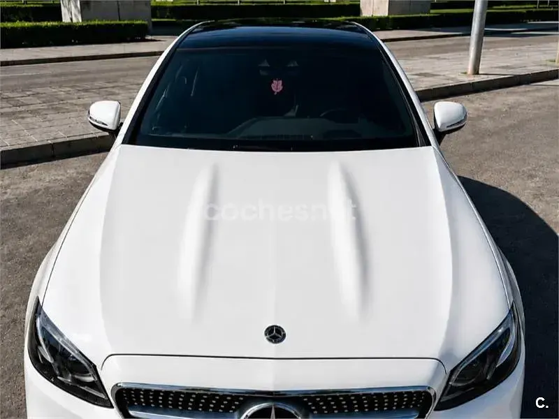 Usado Mercedes E220 194 CV (142 kW) 2018 Blanco Coupe