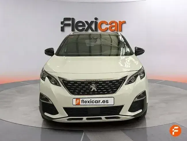 Usado Peugeot 5008 GT-line 180 CV (132 kW) 2019 Blanco SUV