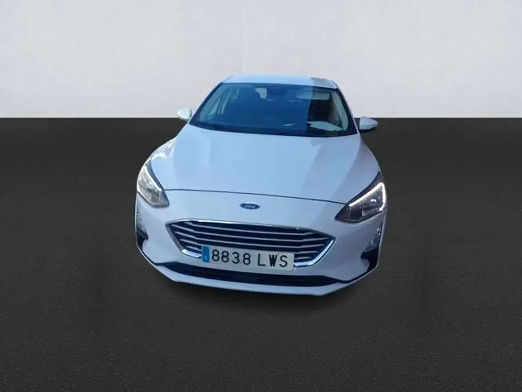 Usado Ford Focus Trend+ 120 CV (88 kW) 2022 Blanco Utilitario