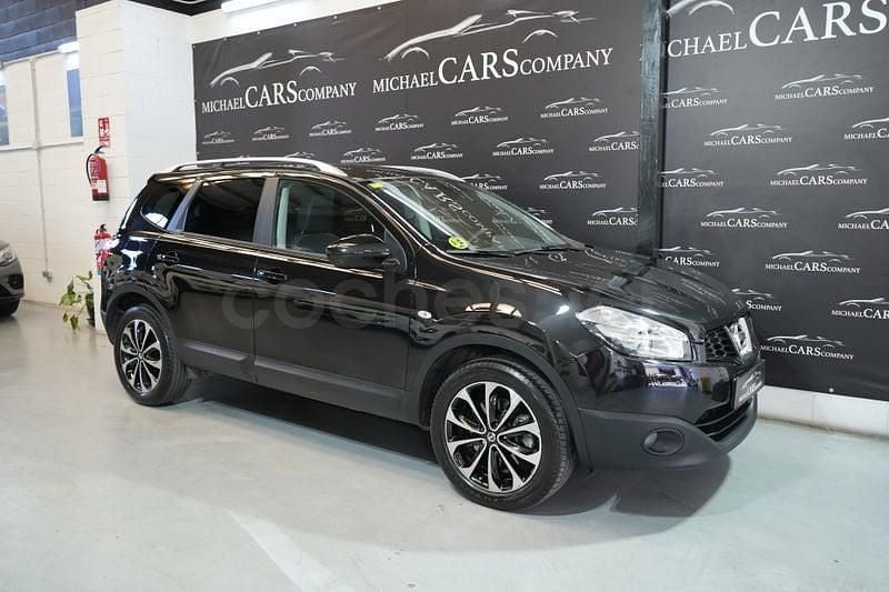 Usado Nissan Qashqai +2 Premium Edition 150 CV (110 kW) 2011 Negro SUV