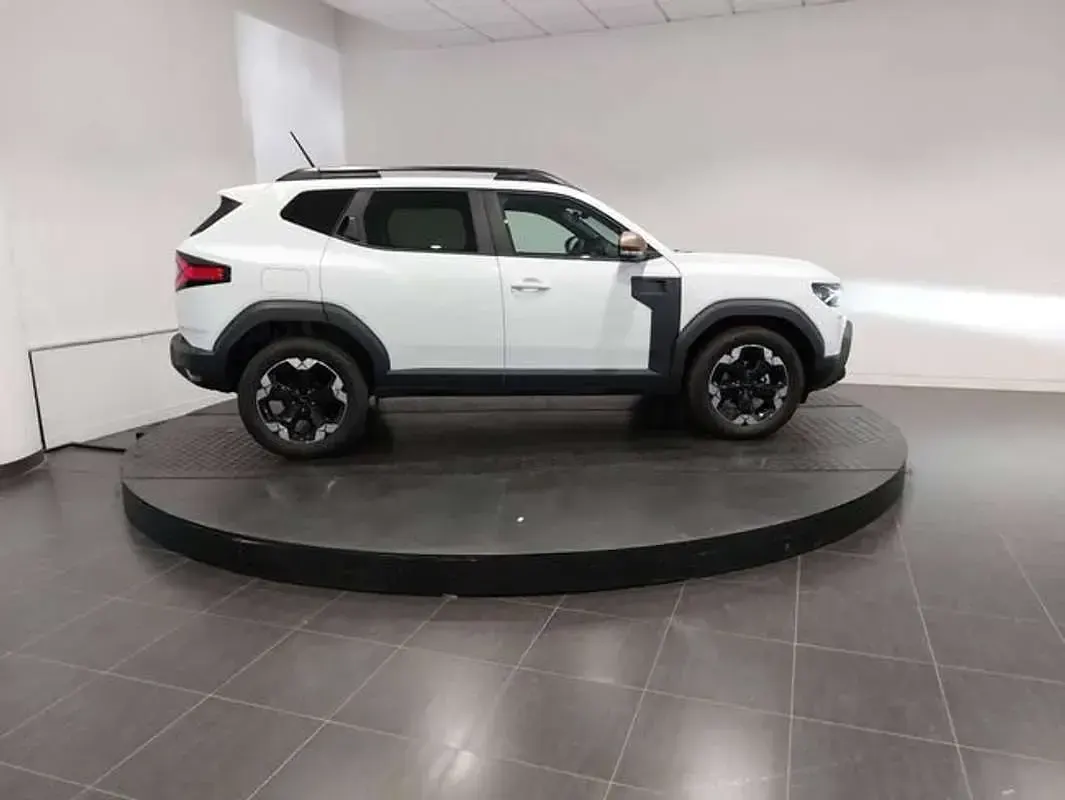 Usado Dacia Duster Extreme 131 CV (96 kW) 2025 Blanco SUV