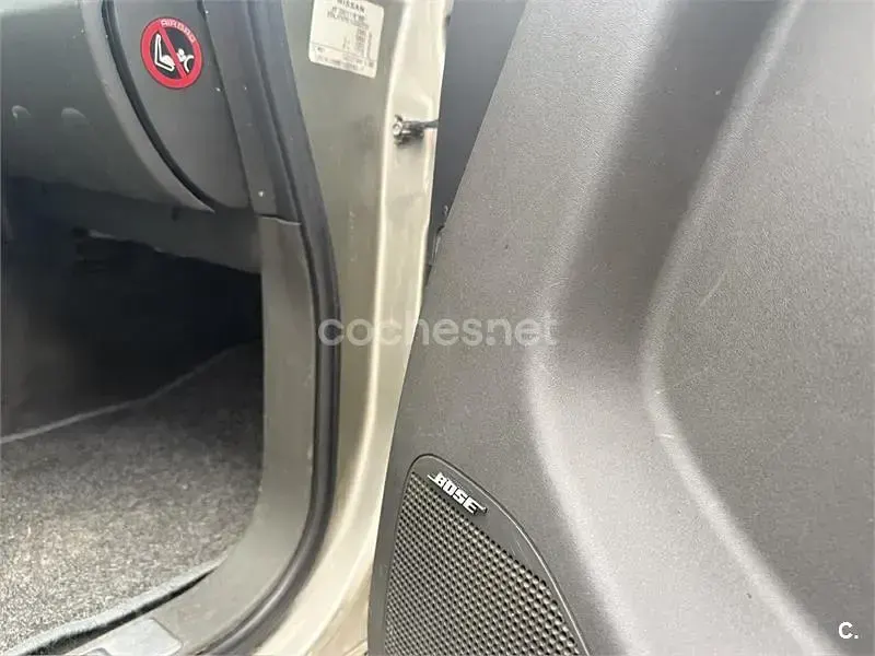 Usado Nissan Pathfinder 171 CV (125 kW) 2008 Gris / plata SUV