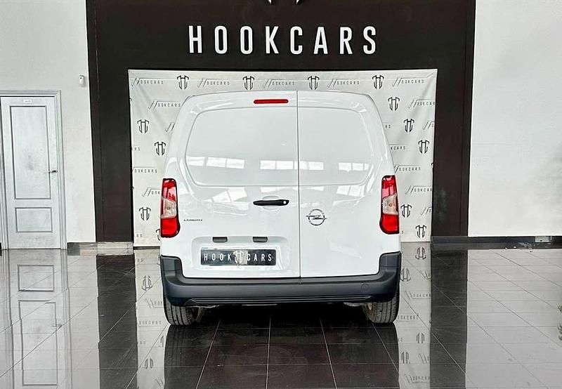 Usado Opel Combo 102 CV (75 kW) 2021 Blanco Monovolumen