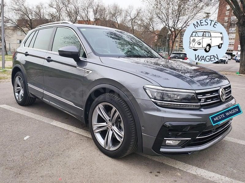Usado VW Tiguan R-line 150 CV (110 kW) 2020 Gris / plata SUV