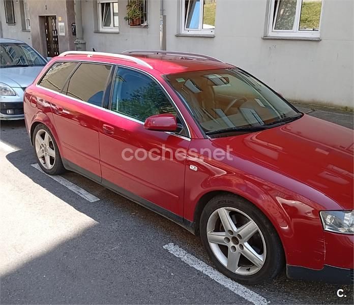 Rojo Usado 2001 Audi A4 Familiar | 2500 € (Precio justo) - Imagen 1/4