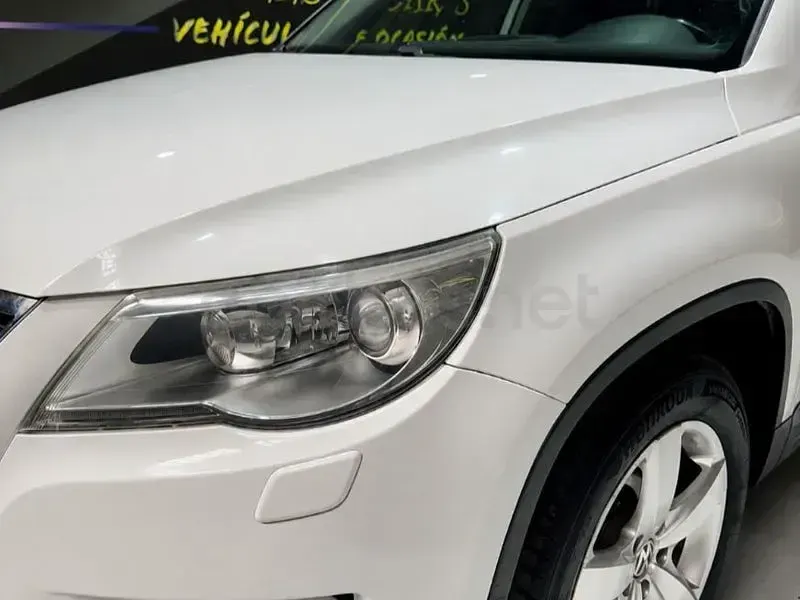 Usado VW Tiguan Sport 140 CV (102 kW) 2009 Blanco SUV