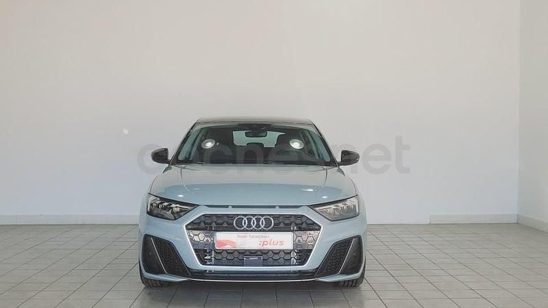 Usado Audi A1 Sportback 116 CV (85 kW) 2025 Gris / plata Utilitario