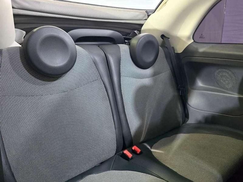 Usado Fiat 500C Lounge 69 CV (50 kW) 2013 Gris Descapotable