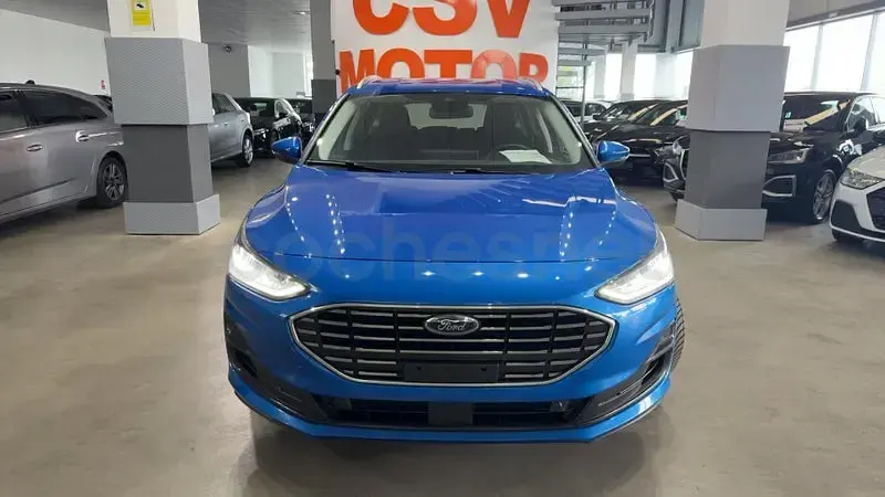 Usado Ford Focus Active X 125 CV (91 kW) 2024 Azul Familiar
