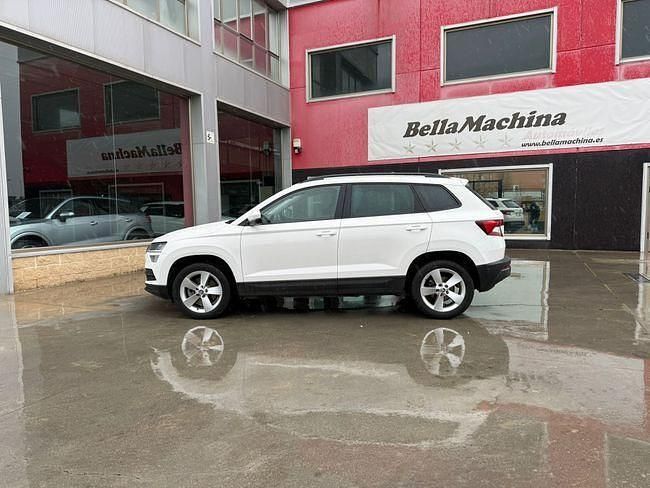 Usado Skoda Karoq Ambition 116 CV (85 kW) 2018 Blanco SUV