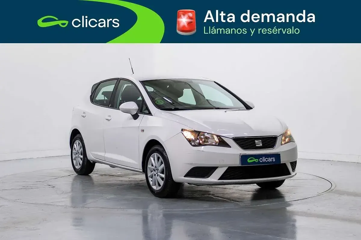 Usado Seat Ibiza CONNECT 75 CV (55 kW) 2017 Blanco Utilitario