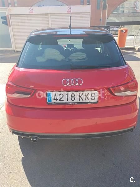 Usado Audi A1 Sportback 116 CV (85 kW) 2018 Rojo Utilitario