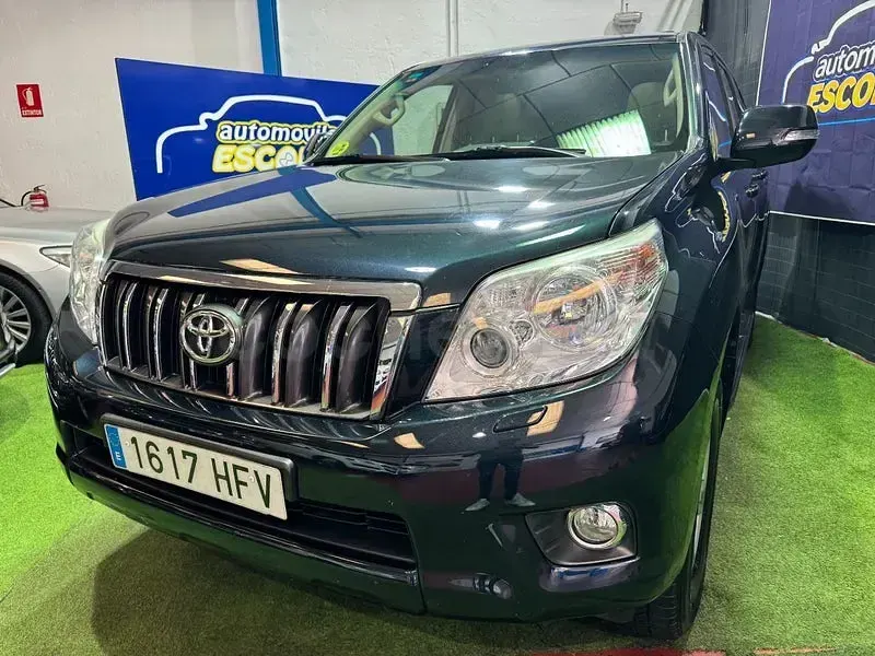 Usado Toyota Land Cruiser 190 CV (139 kW) 2011 Azul SUV
