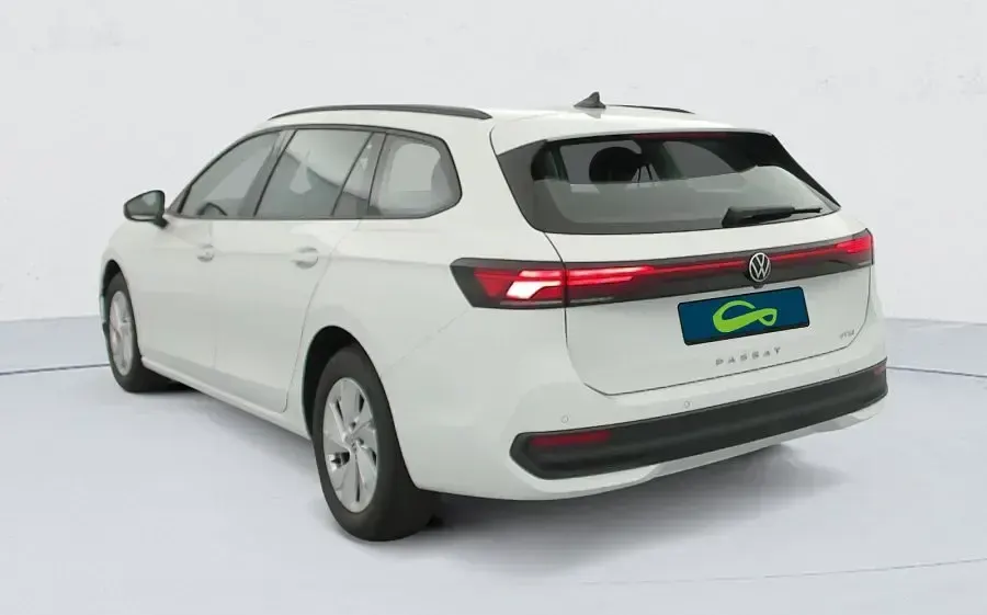Usado VW Passat 150 CV (110 kW) 2024 Familiar