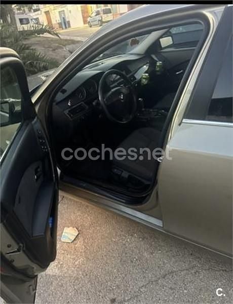 Beige Usado 2005 BMW 525 Berlina | 4500 € (Buen precio) - Imagen 1/3