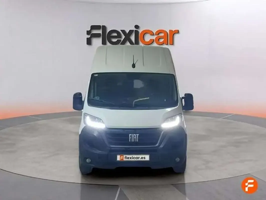 Usado Fiat Ducato Easy 140 CV (102 kW) 2023 Blanco Van