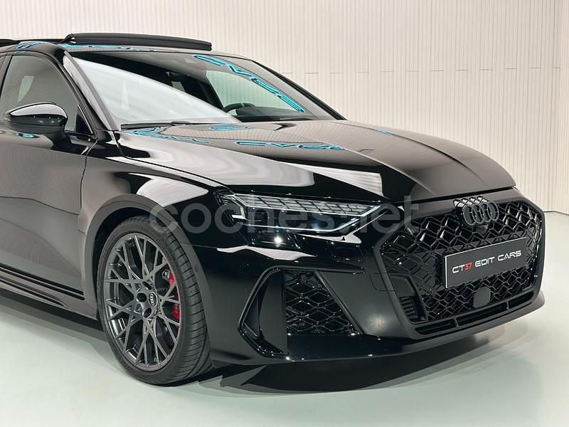 Usado Audi RS3 Ambiente 400 CV (294 kW) 2024 Negro Berlina