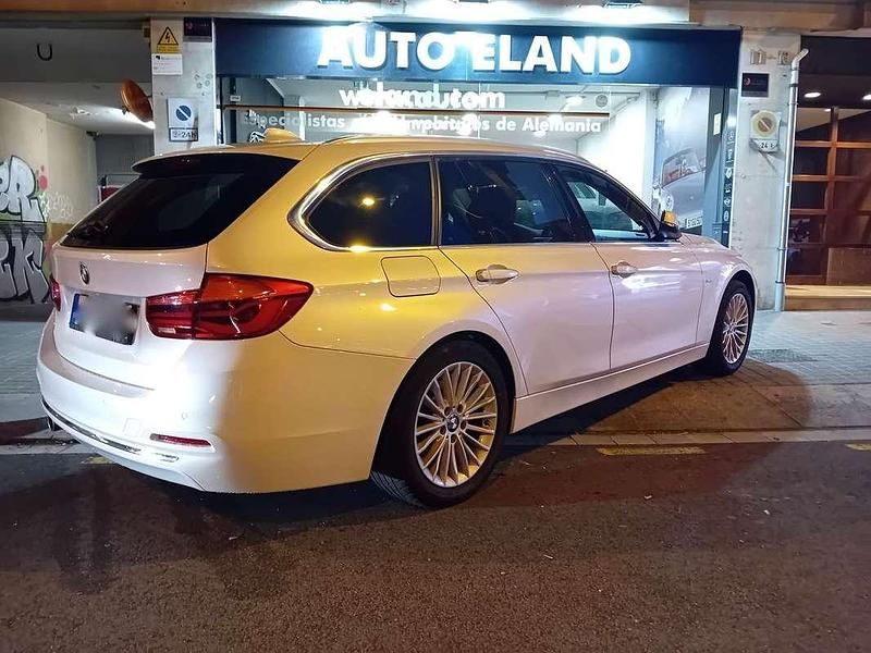 Blanco Usado 2016 BMW 320 Luxury Line Familiar | 20.200 € (Super precio) - Imagen 1/4