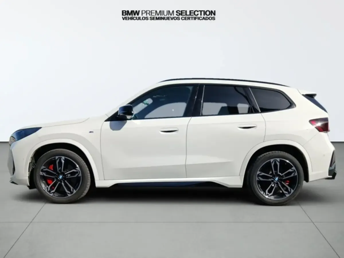 Usado BMW X1 Comfort Edition 300 CV (220 kW) 2025 Blanco SUV