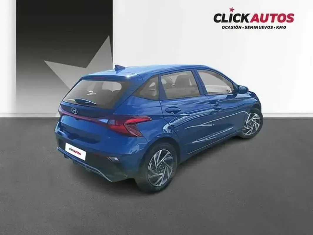 Usado Hyundai i20 101 CV (74 kW) 2026 Azul Utilitario