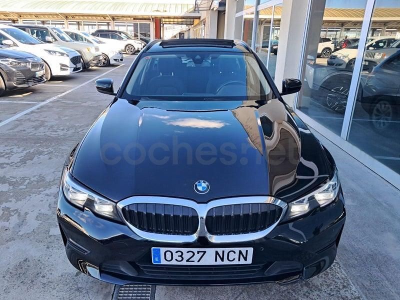 Usado BMW 330e 292 CV (214 kW) 2021 Negro Familiar