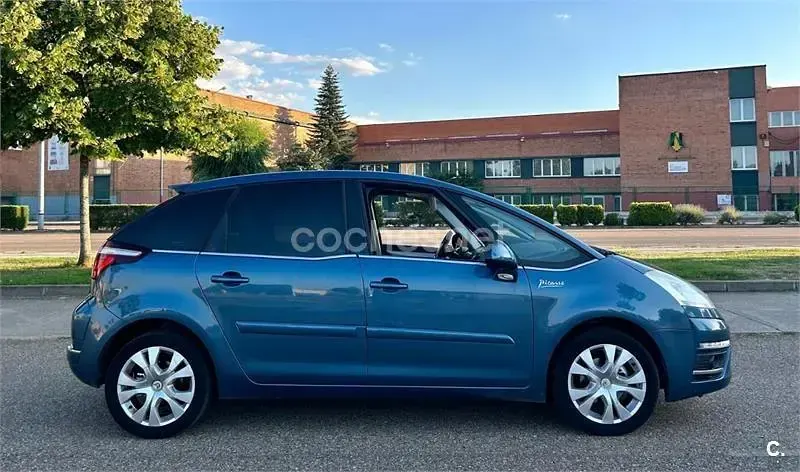 Usado Citroën C4 Picasso Exclusive 112 CV (82 kW) 2012 Azul Monovolumen