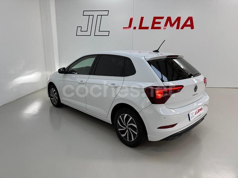 Usado VW Polo Life 95 CV (69 kW) 2023 Blanco Berlina