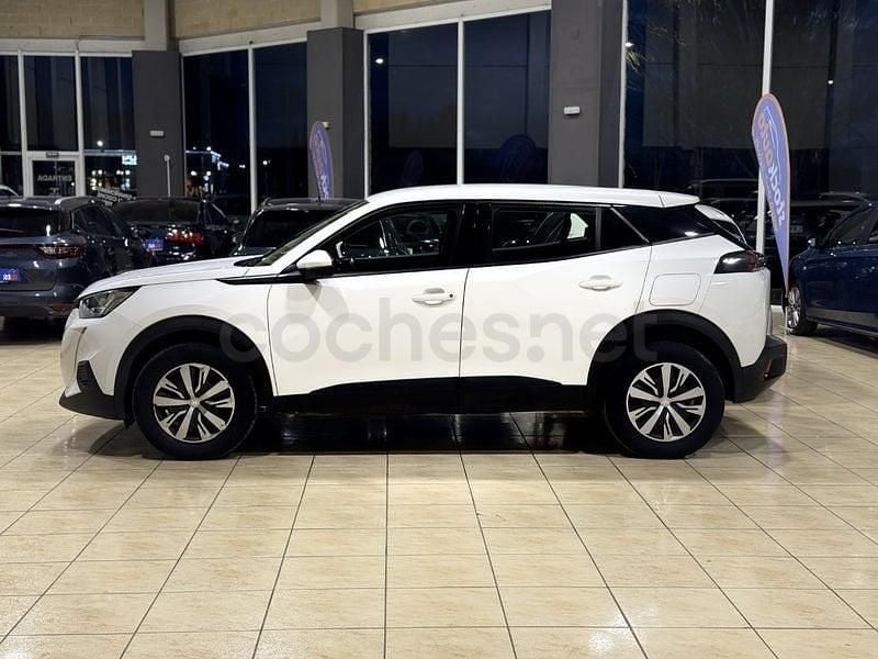 Usado Peugeot 2008 Active 110 CV (80 kW) 2021 Blanco SUV