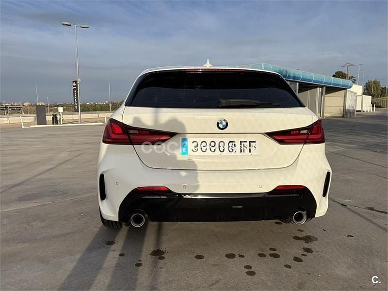 Usado BMW 118 150 CV (110 kW) 2021 Blanco Utilitario