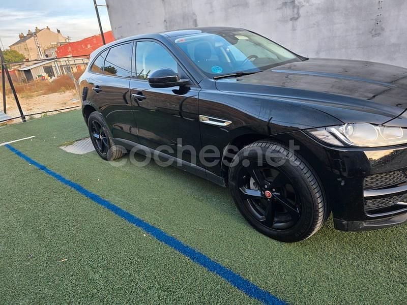 Negro Usado 2018 Jaguar F-Pace Portfolio SUV | 16.499 € (Precio justo) - Imagen 1/4