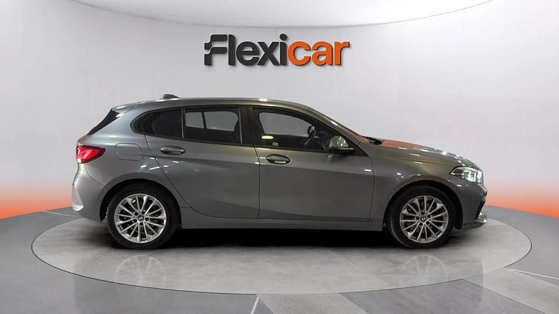 Usado BMW 118 136 CV (100 kW) 2023 Gris Utilitario