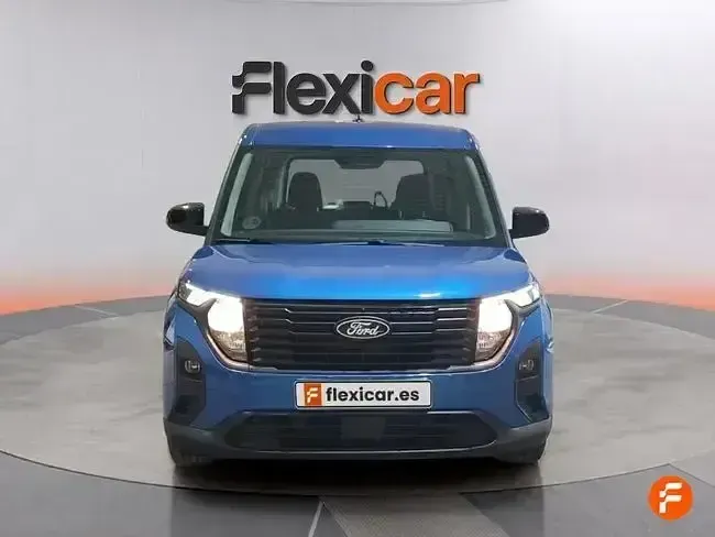Usado Ford Tourneo Courier Trend 125 CV (91 kW) 2024 Azul Monovolumen