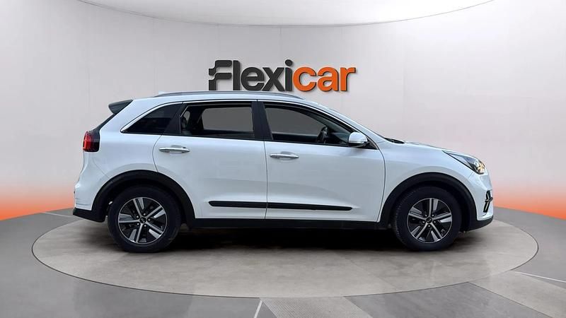 Usado Kia Niro 141 CV (103 kW) 2020 Blanco SUV