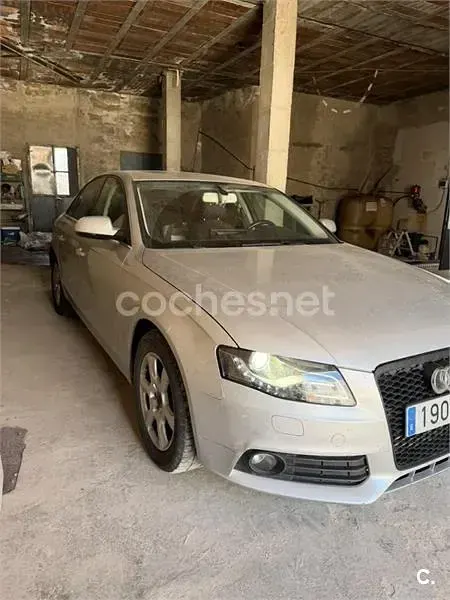 Usado Audi A4 143 CV (105 kW) 2009 Gris / plata Berlina