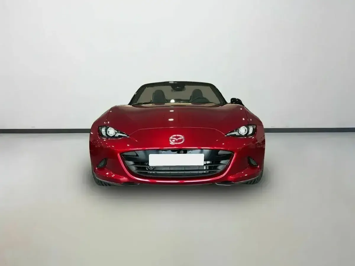 Occasion Mazda MX5 Homura-Line 132 PK (97 kW) 2024 Rood Cabriolet